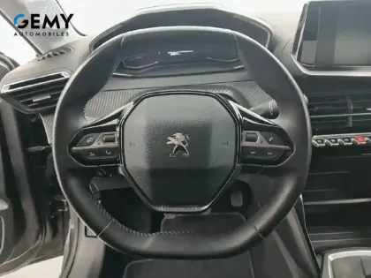 Photo 28 Peugeot 208  PureTech 100 S&S BVM6