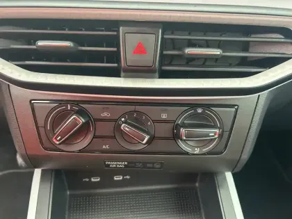 Photo 16 Seat Arona  1.0 TSI 95 ch Start/Stop BVM5