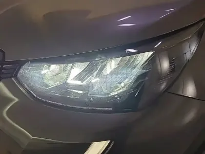 Photo 15 Peugeot 2008  PureTech 130 S&S EAT8