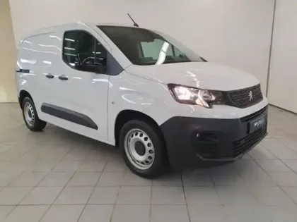 Photo 2 Peugeot Partner  M 650kg BlueHDi 130ch S&S EAT8 Pack Premium Connect