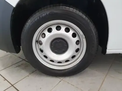 Photo 8 Peugeot Partner  M 650kg BlueHDi 130ch S&S EAT8 Pack Premium Connect