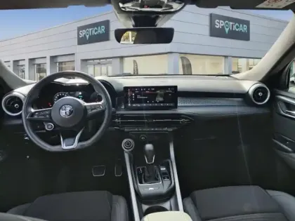 Photo 7 Alfa Romeo Tonale  1.5 Hybrid 130ch Sprint TCT