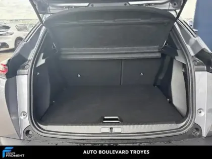 Photo 20 Peugeot 2008  1.2 Hybrid 145ch GT e-DCS6