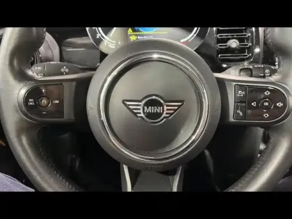 Photo 26 Mini Mini  Cooper 136ch Edition Camden BVA7