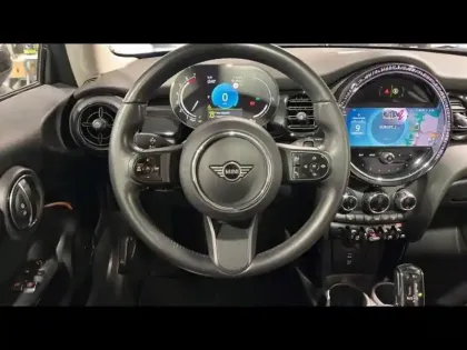 Photo 25 Mini Mini  Cooper 136ch Edition Camden BVA7