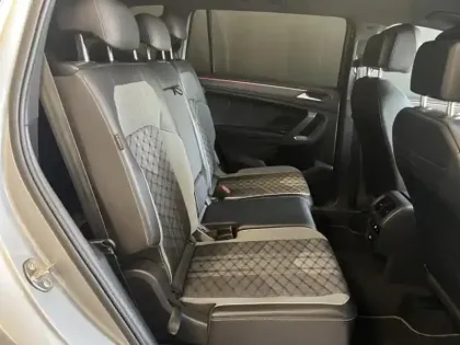 Photo 10 Volkswagen Tiguan  Allspace 2.0 TDI 150ch R-Line DSG7