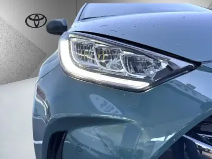 Photo 11 Toyota Yaris Hybride 116h Design PAC