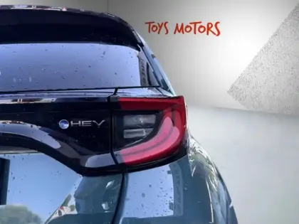 Photo 14 Toyota Yaris Hybride 116h Design PAC