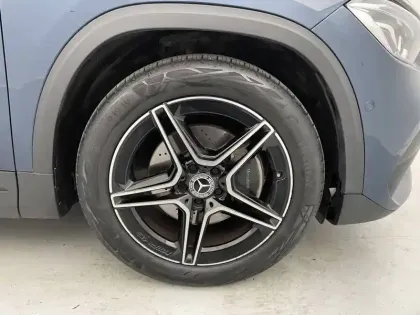 Photo 12 Mercedes GLA  220 d 8G-DCT 4Matic