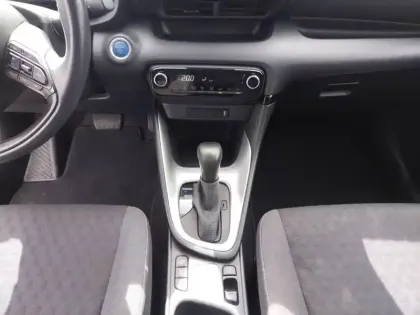 Photo 10 Toyota Yaris  Hybride 116h