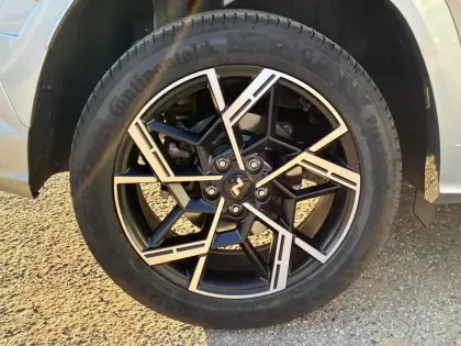 Photo 8 Hyundai Tucson  1.6 T-GDI 215 Hybrid BVA6