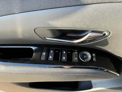 Photo 25 Hyundai Tucson  1.6 T-GDI 215 Hybrid BVA6