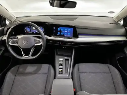 Photo 25 Volkswagen Golf  1.5 eTSI OPF 130 DSG7