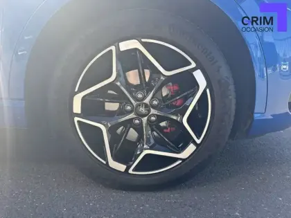 Photo 33 Ford Kuga  2.5 Duratec 180 ch FlexiFuel FHEV E85 Powershift