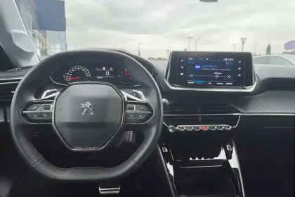 Photo 15 Peugeot 208  PureTech 100 S&S EAT8