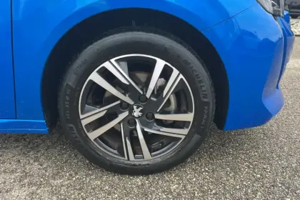 Photo 11 Peugeot 208  PureTech 100 S&S EAT8