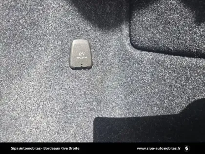 Photo 16 Volvo Xc40  B3 163 ch DCT7