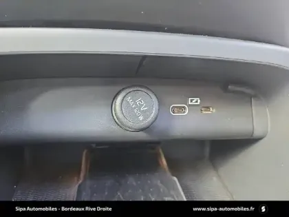 Photo 22 Volvo Xc40  B3 163 ch DCT7