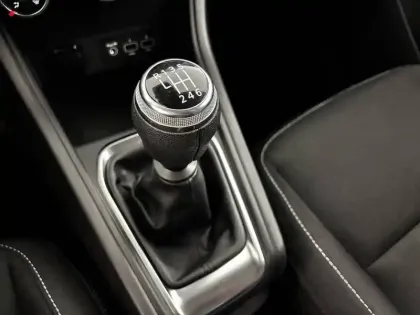 Photo 12 Renault Captur  TCe 90 - 21