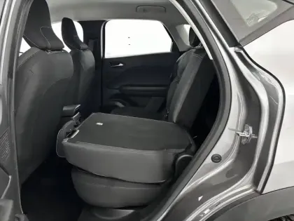 Photo 24 Renault Captur  TCe 90 - 21