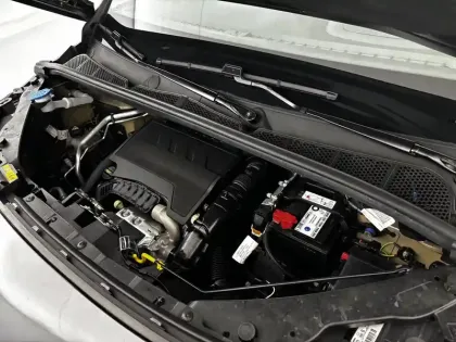 Photo 84 Toyota Proace  City Verso Medium 1.2L 110 VVT-i BVM6