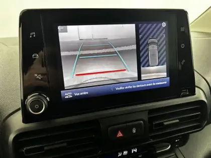 Photo 80 Toyota Proace  City Verso Medium 1.2L 110 VVT-i BVM6