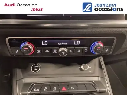 Photo 53 Audi Q3  35 TFSI 150 ch S tronic 7