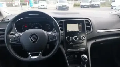 Photo 8 Renault Megane Mégane IV Estate Blue dCi 115 utilitaire 2 places société
