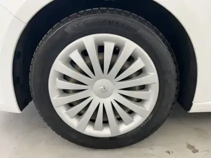 Photo 28 Renault Megane Mégane IV Estate Blue dCi 115 utilitaire 2 places société