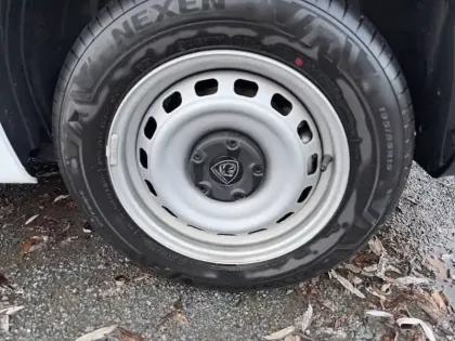 Photo 32 Peugeot Partner  FOURGON M 650 KG BLUEHDI 100 S&S BVM6