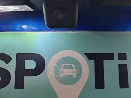 Photo 33 Peugeot 2008  Moteur électrique 136 ch