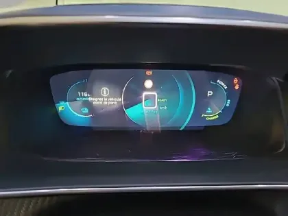 Photo 9 Peugeot 2008  Moteur électrique 136 ch