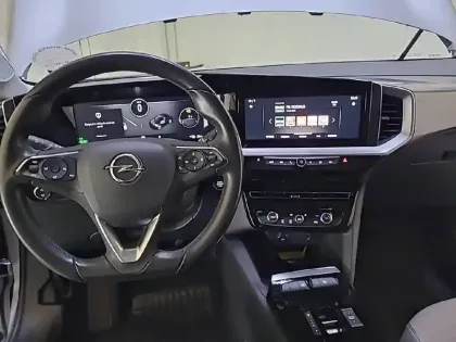 Photo 7 Opel Mokka  Electrique 136 ch & Batterie 50 kWh