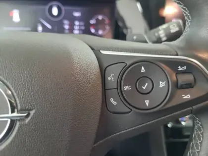 Photo 13 Opel Grandland  1.2 Turbo 130 ch BVA8