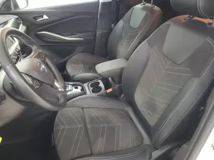 Photo 8 Opel Grandland  1.2 Turbo 130 ch BVA8