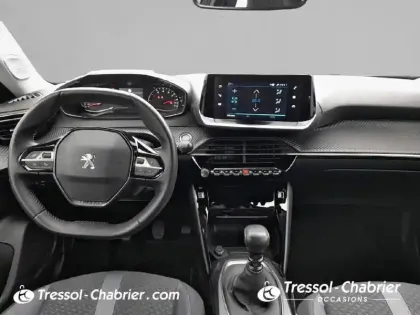 Photo 9 Peugeot 2008  PureTech 130 S&S BVM6 Allure