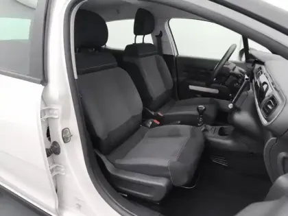 Photo 8 Citroën C3  BlueHDi 100 ch BVM6 Plus