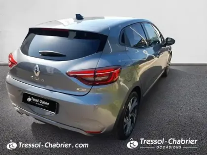 Photo 27 Renault Clio  E-Tech 140 - 21 R.S. Line