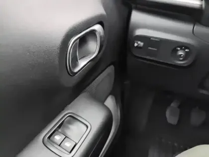 Photo 19 Citroën C3  BlueHDi 100 ch BVM6 Plus