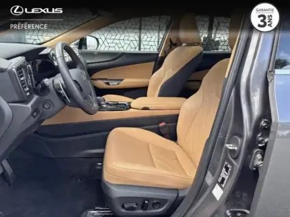 Photo 10 Lexus Nx  450h+ Executive 4WD MY25