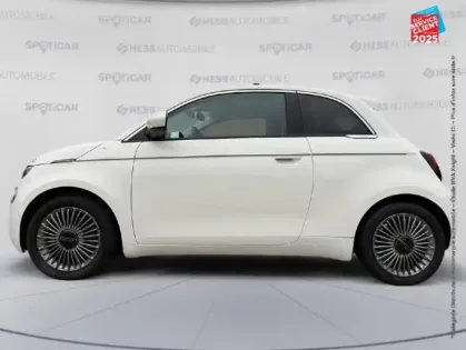 Photo 8 Fiat 500  e 118ch Pack Confort MY23 Camera