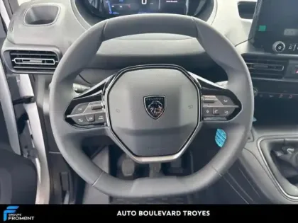 Photo 23 Peugeot Partner  M 650kg BlueHDi 100ch S&S