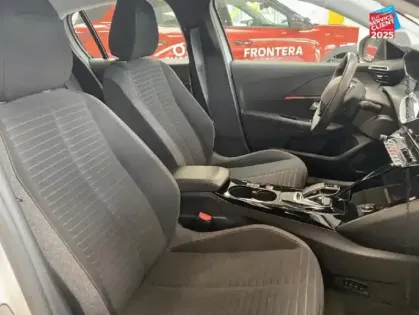 Photo 7 Peugeot 208  e- 136ch Active