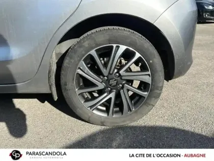 Photo 10