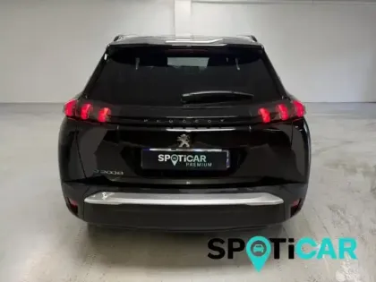 Photo 4 Peugeot 2008  e- 136ch Style