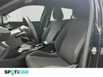 Photo 26 Peugeot 2008  e- 136ch Style