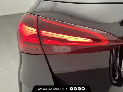 Photo 15 Mercedes Classe A 180 d AMG Line