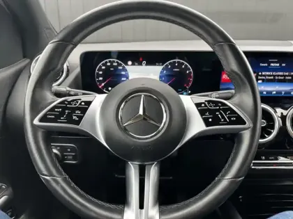 Photo 18 Mercedes Classe B 180 Progressive Line