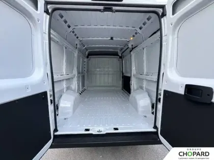 Photo 8 Citroën Jumper  FGN 33 L2H2 140 S&S BVM6