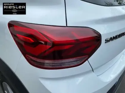 Photo 16 Dacia Sandero  ECO-G 100 - 22